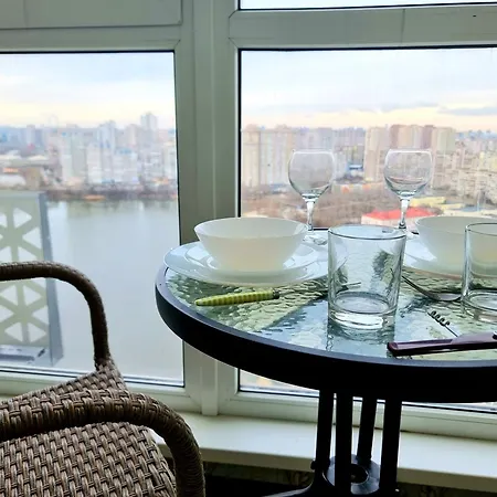 Fantastic View, Поруч З Метро! * Kyiv