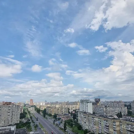 Fantastic View, Поруч З Метро! Апартаменти Київ